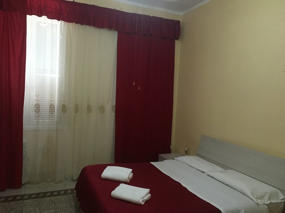 Zhihua Guest House Roma Exterior foto