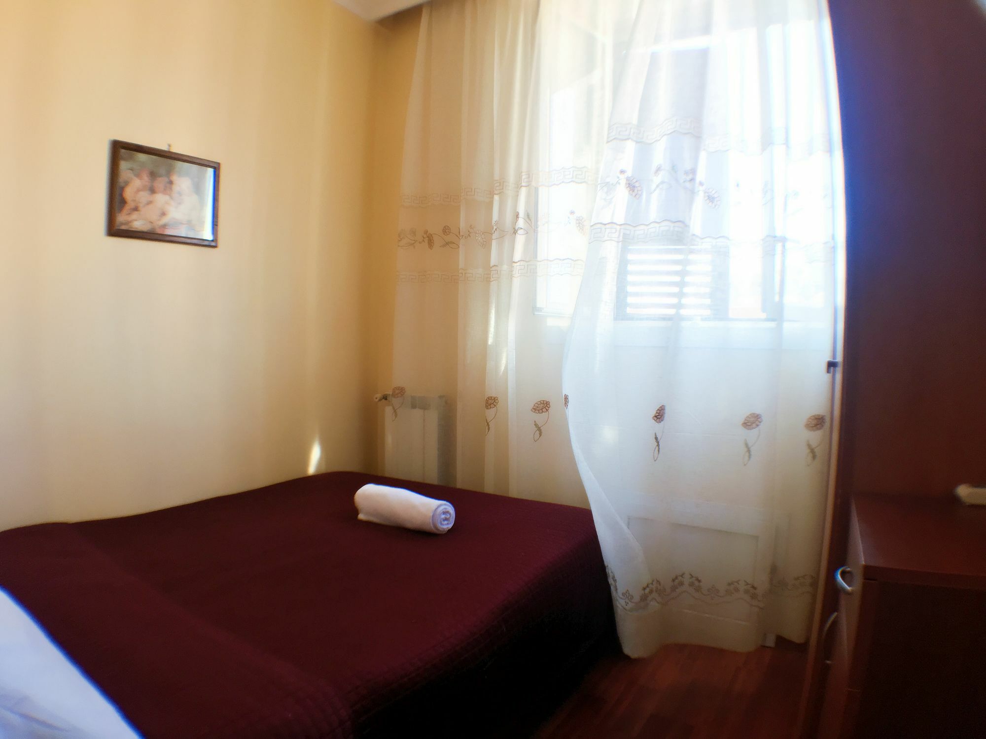 Zhihua Guest House Roma Exterior foto